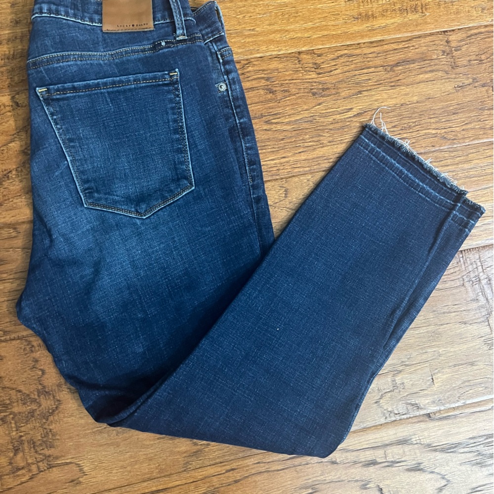 Lucky Brand Brooke Capri raw hem denim